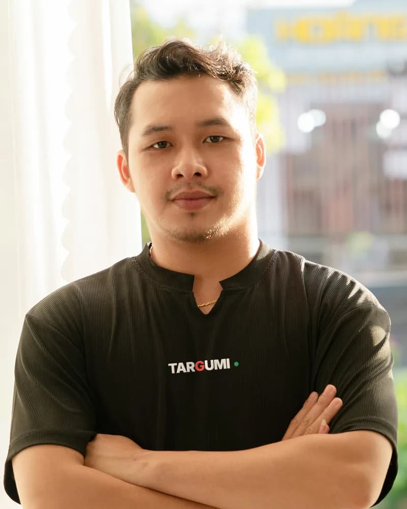 Photo d’illustration, professeur de khmer